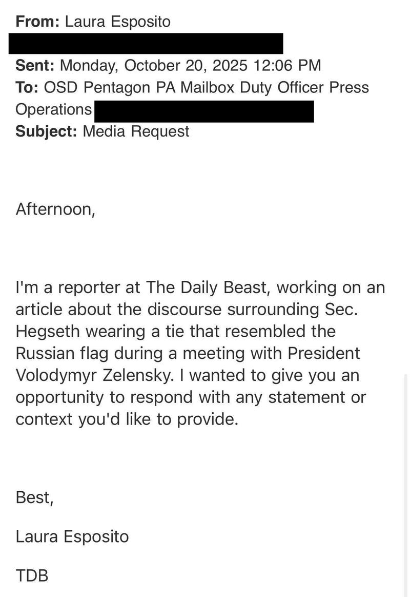 Request for comment correspondences between The Daily Beast and the Trump administration.