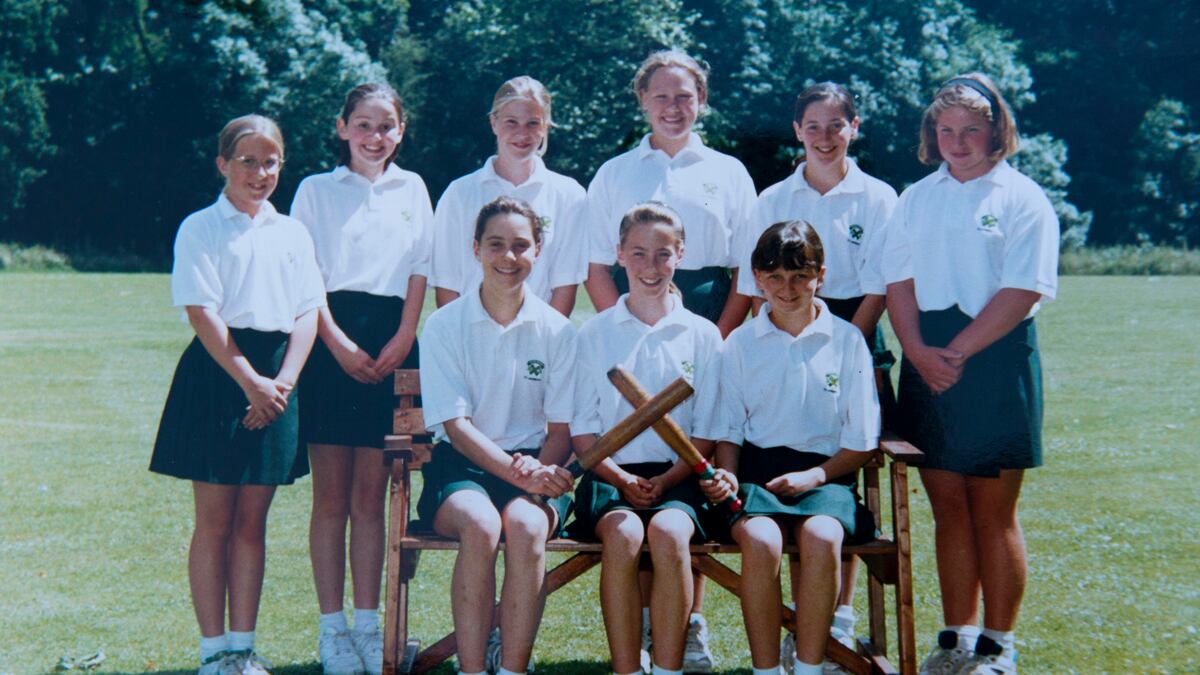 articles/2012/12/03/squeak-show-kate-middleton-s-school-sport-team-photos-emerge/kate-school2_ngkzpd