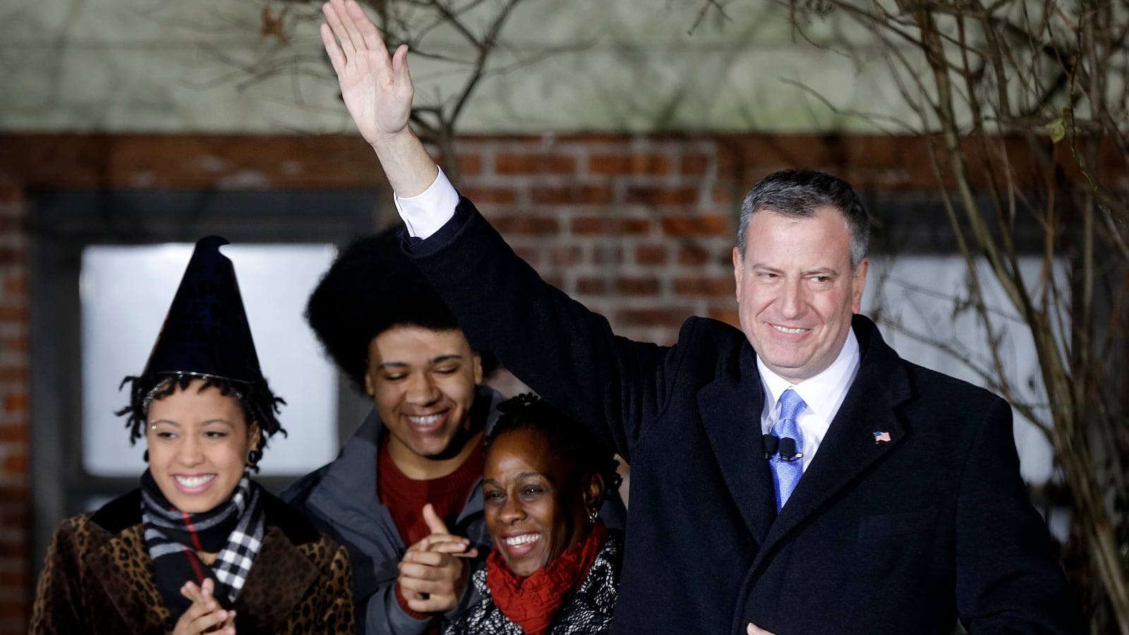 cheats/2014/01/01/bill-de-blasio-sworn-in/140101-deblasion-sworn-in-cheat_mj575j