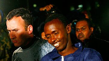 cheats/2009/04/21/pirate-arrives-in-new-york/pirate_haseqr