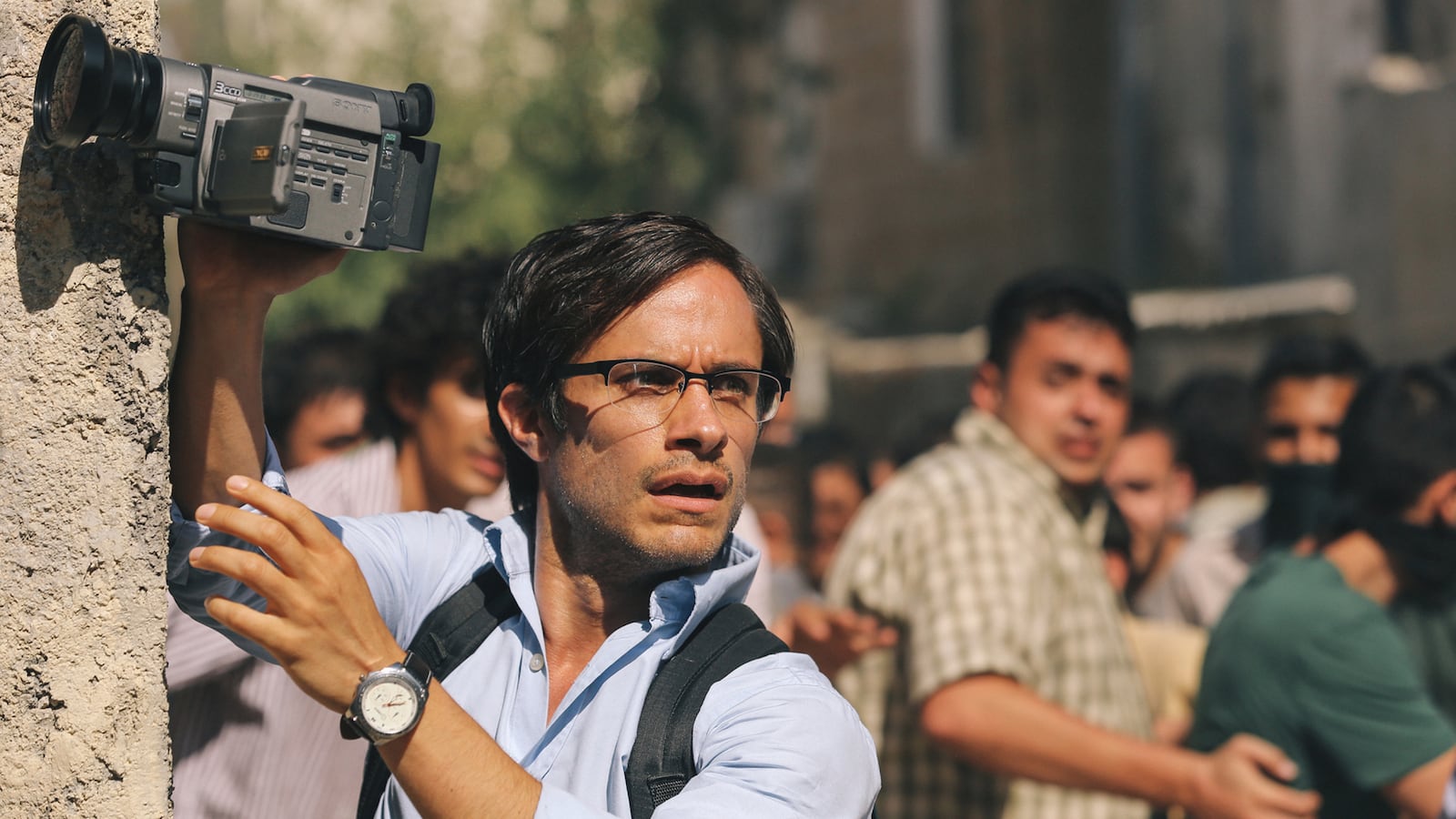 articles/2014/09/07/how-jon-stewart-discovered-naked-iran/140905-maziar-rosewater-tease_h2paly