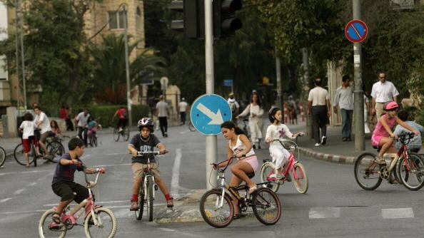 articles/2013/01/08/left-wing-party-runs-buses-on-the-sabbath/jerusalem-bicycles-openz_mrdbh8