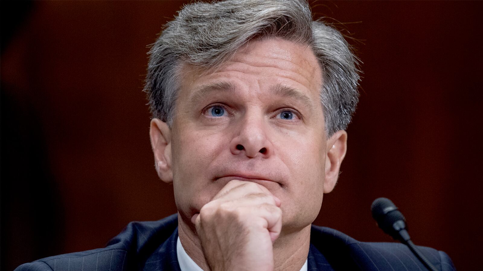 180213-Resnick-FBI-contradicts-White-house-narrative-on-porter-hero_asiyqq