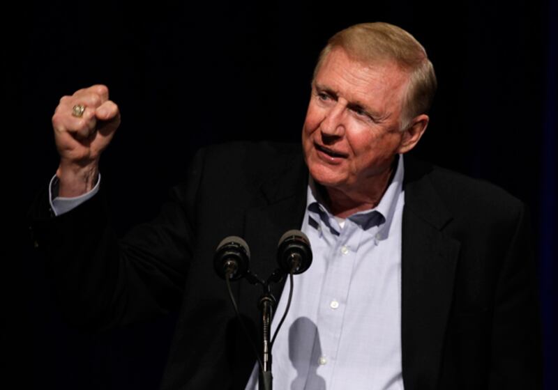 galleries/2011/01/13/congress-20-biggest-gun-rights-advocates/politicians-on-gun-control---dan-burton_jvq0fs