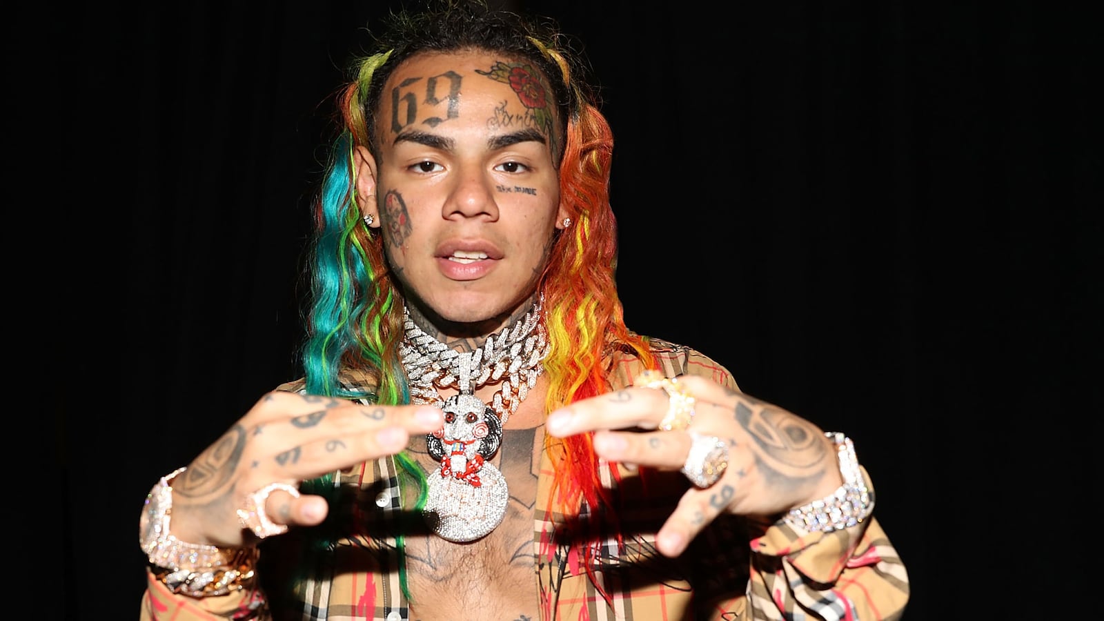 190201-tekashi-cheat_tpew4m