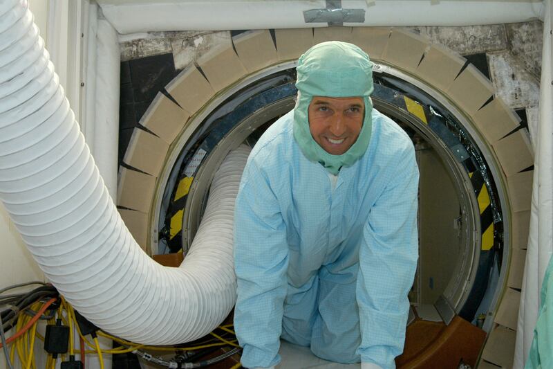 galleries/2012/10/16/paul-ryan-ramrods-soup-kitchen-sarah-palin-s-turkey-massacre-more-epic-political-photo-op-disasters/kerry-political-photo-ops-gone-wrong_wqxtcf