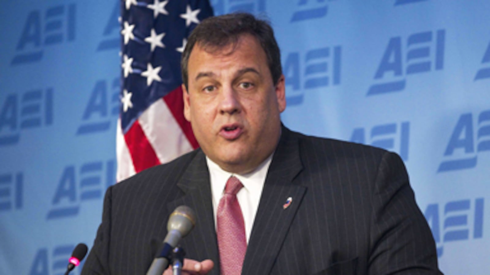 articles/2011/02/16/chris-christie-aei-speech-shows-why-nj-governor-is-a-gop-star/clift-christie_160554_daogiw