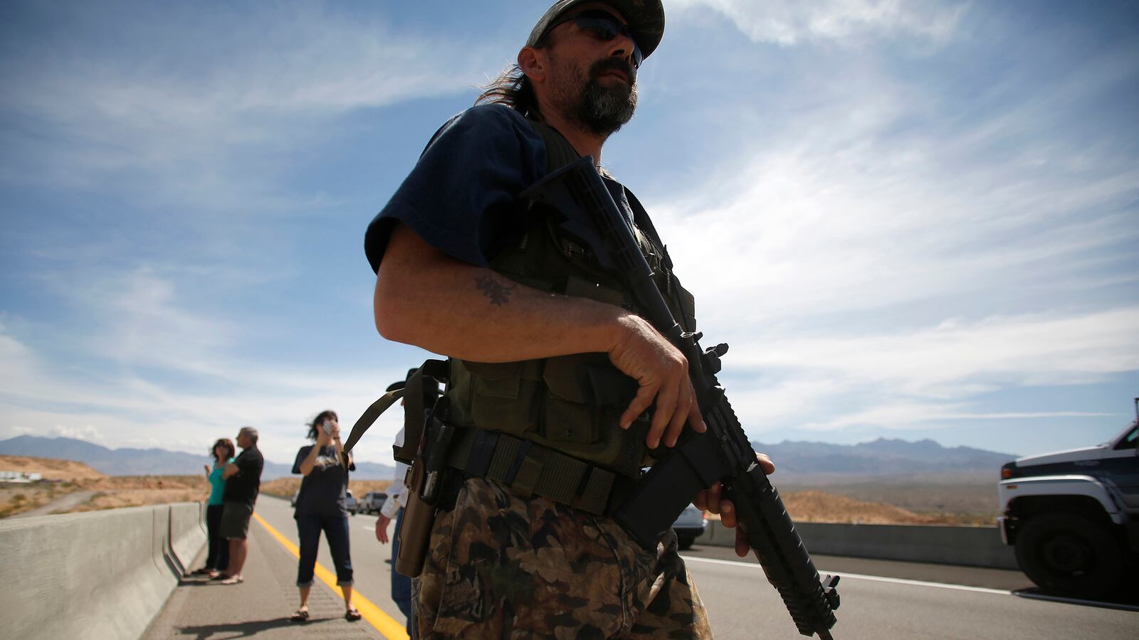 articles/2014/04/16/gun-toting-ranchers-defeat-feds/140415-smith-nevada-tease_tonug7
