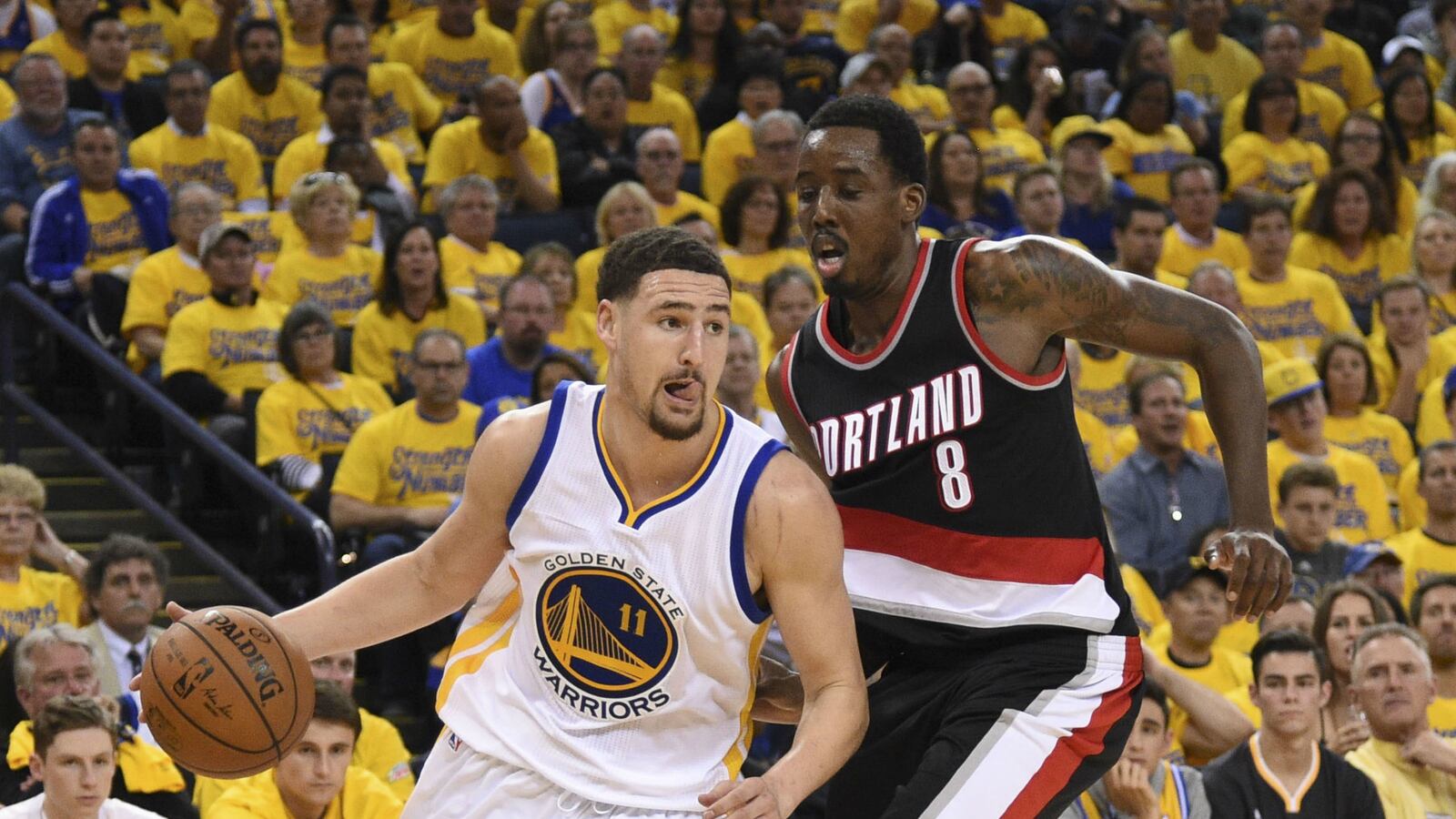 cheats/2016/05/04/warriors-rally-in-4th-to-beat-portland/160504-warriors-beat-trail-blazers-game-2-cheat_rf8r2y