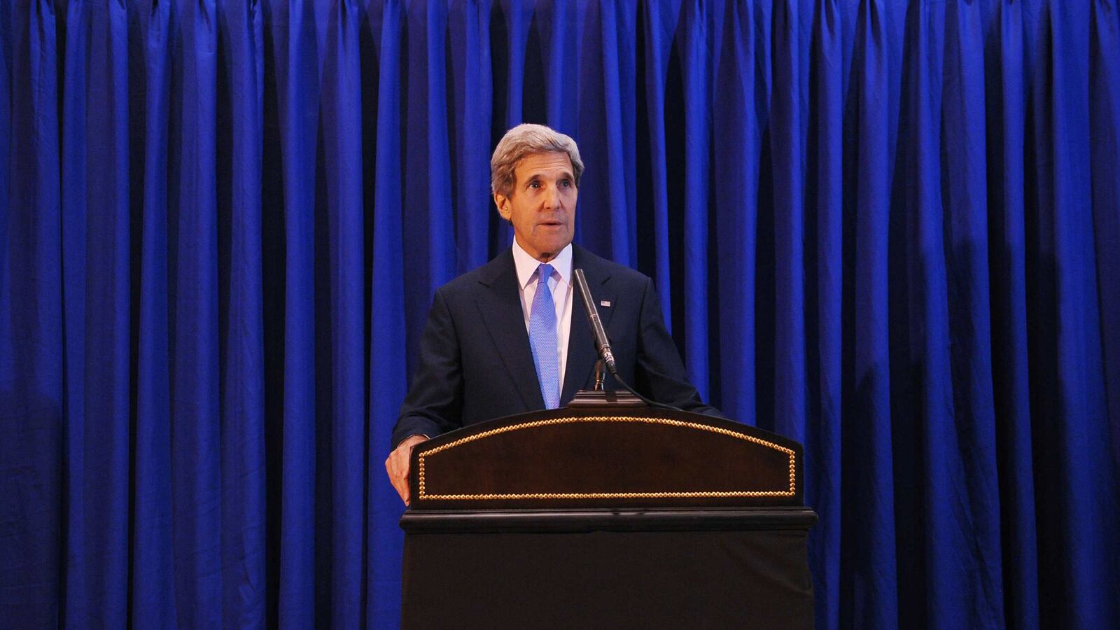 cheats/2013/07/30/kerry-announces-formal-peace-talks/130724-lake-kerry-tease_ytlsar