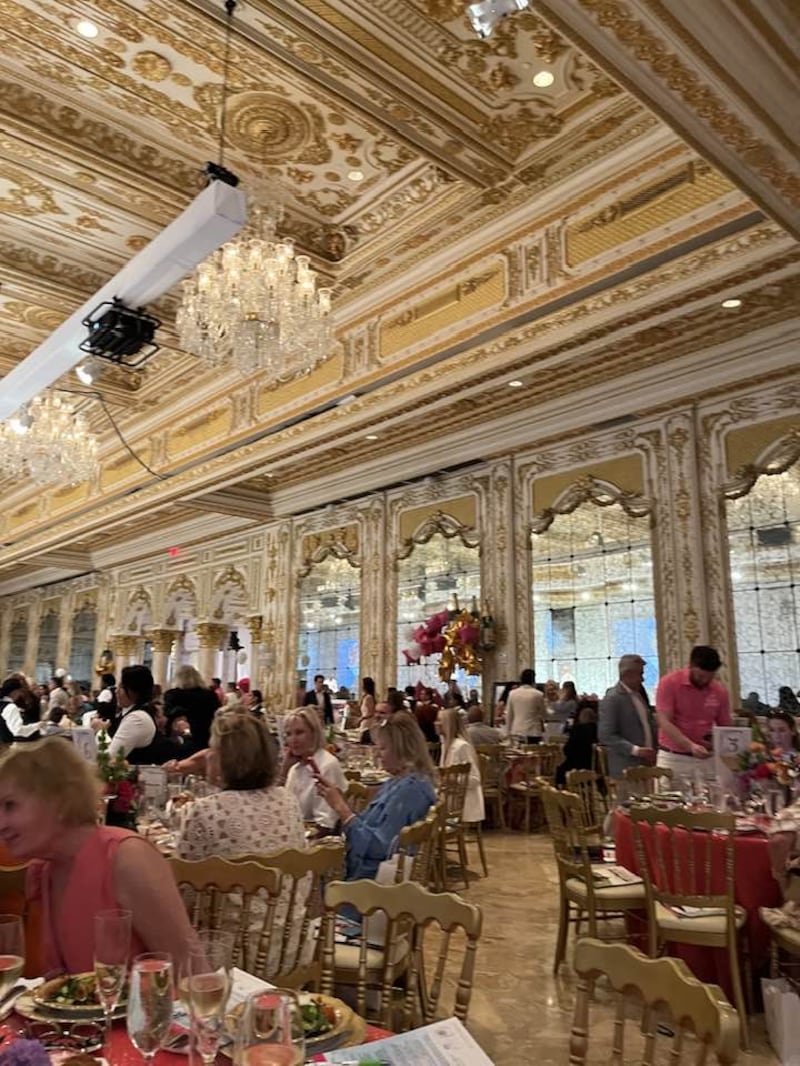 Mar a lago, Big Dog Ranch Rescue