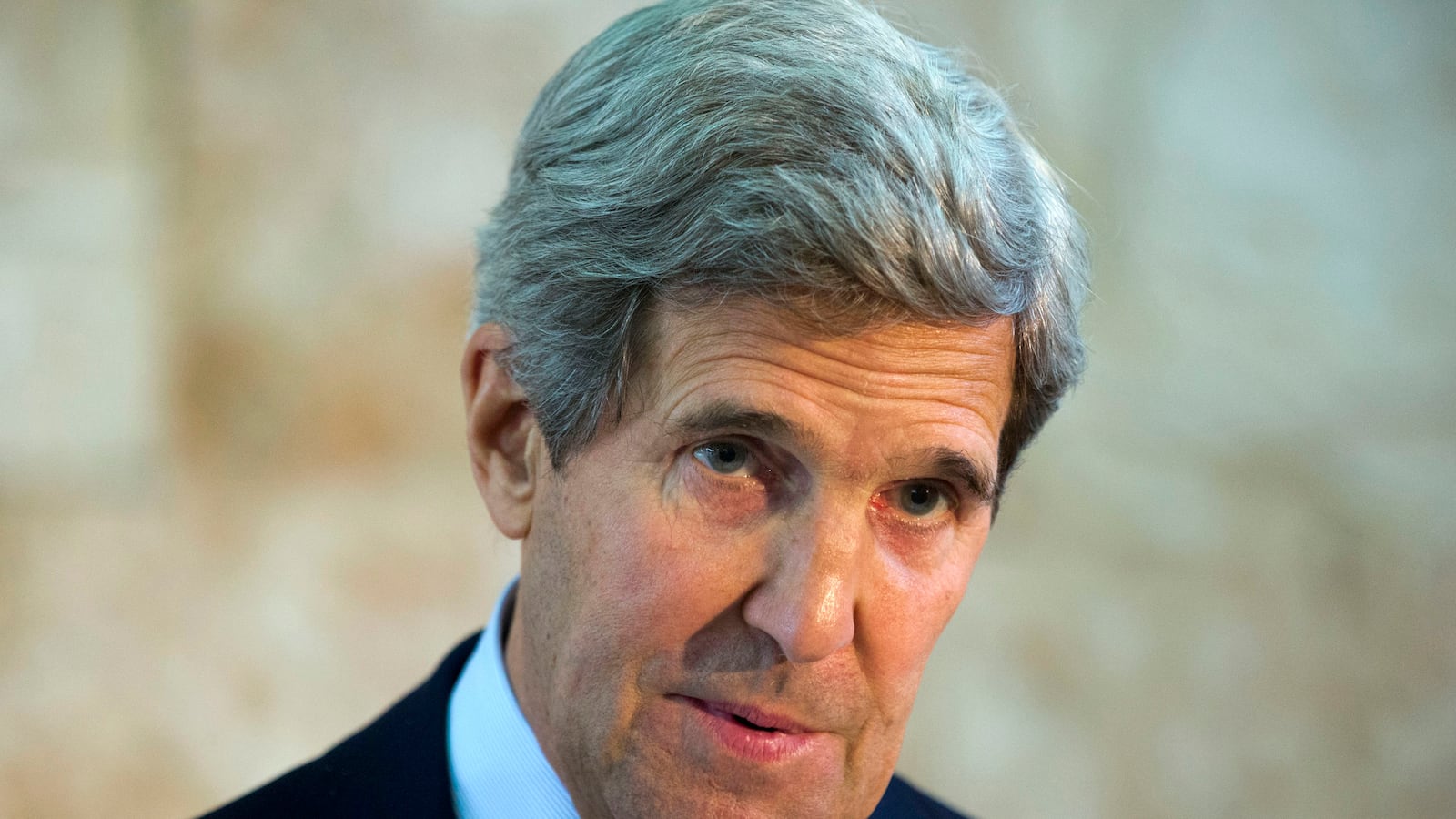 cheats/2013/07/15/man-arrested-outside-kerry-s-house/130715-john-kerry-cheat_exakqe