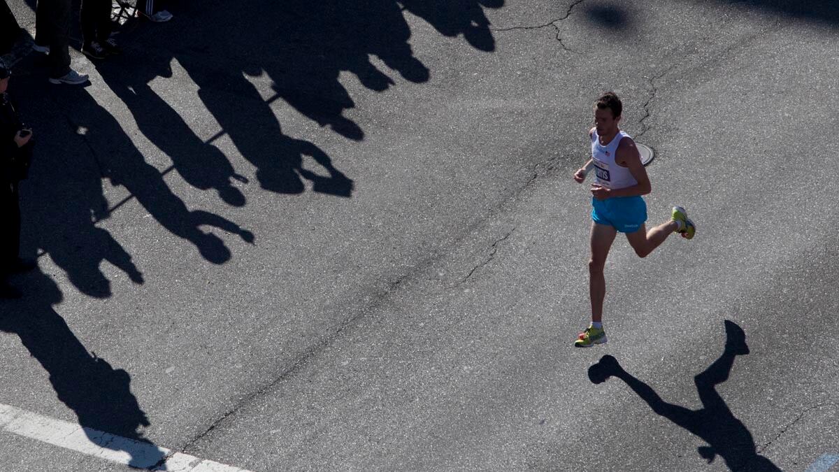 cheats/2012/11/28/report-running-can-harm-the-heart/running-harm-heart-study-cheat_kevbbj