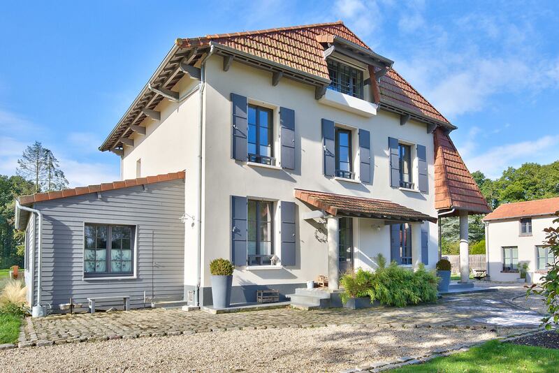 180204-mcnearney-omg-i-want-this-house-france-4_aklci2