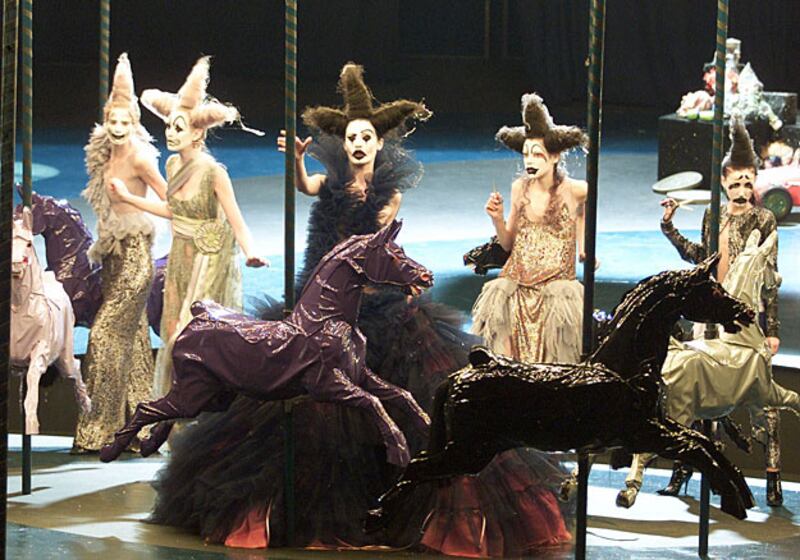 galleries/2010/02/11/alexander-mcqueen/alexander-mcqueen-14_avn2g6