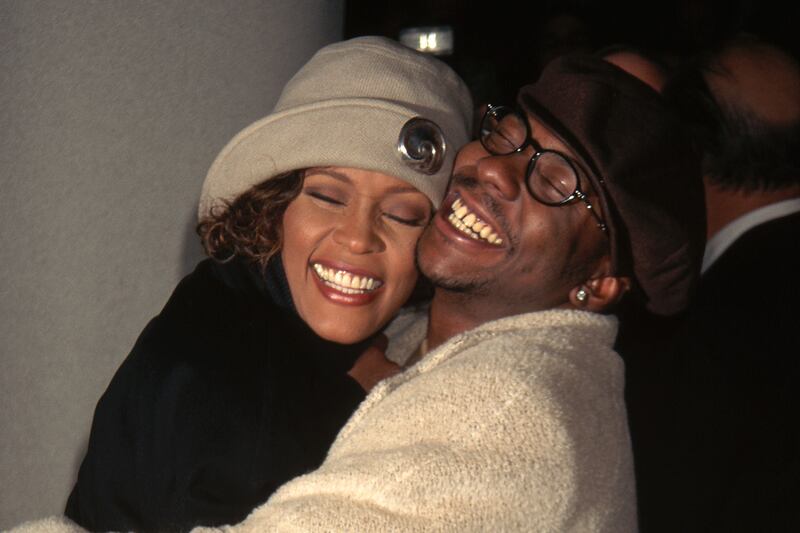 galleries/2012/02/11/whitney-houston-dies-at-48-photos/whitney-houston-bobby-brown_xge6zs