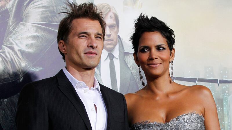 Halle Berry and then-husband Olivier Martinez pose at the premiere of “Cloud Atlas” in 2012. REUTERS/Mario Anzuoni (UNITED STATES - Tags: ENTERTAINMENT)