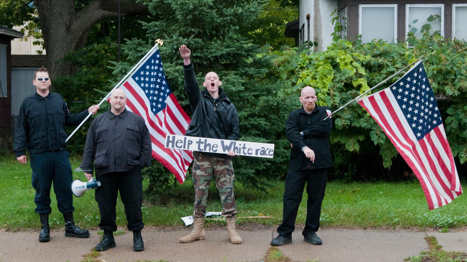 180222-Brown-Neo-Nazi-groups-trump-hero_twbxgh