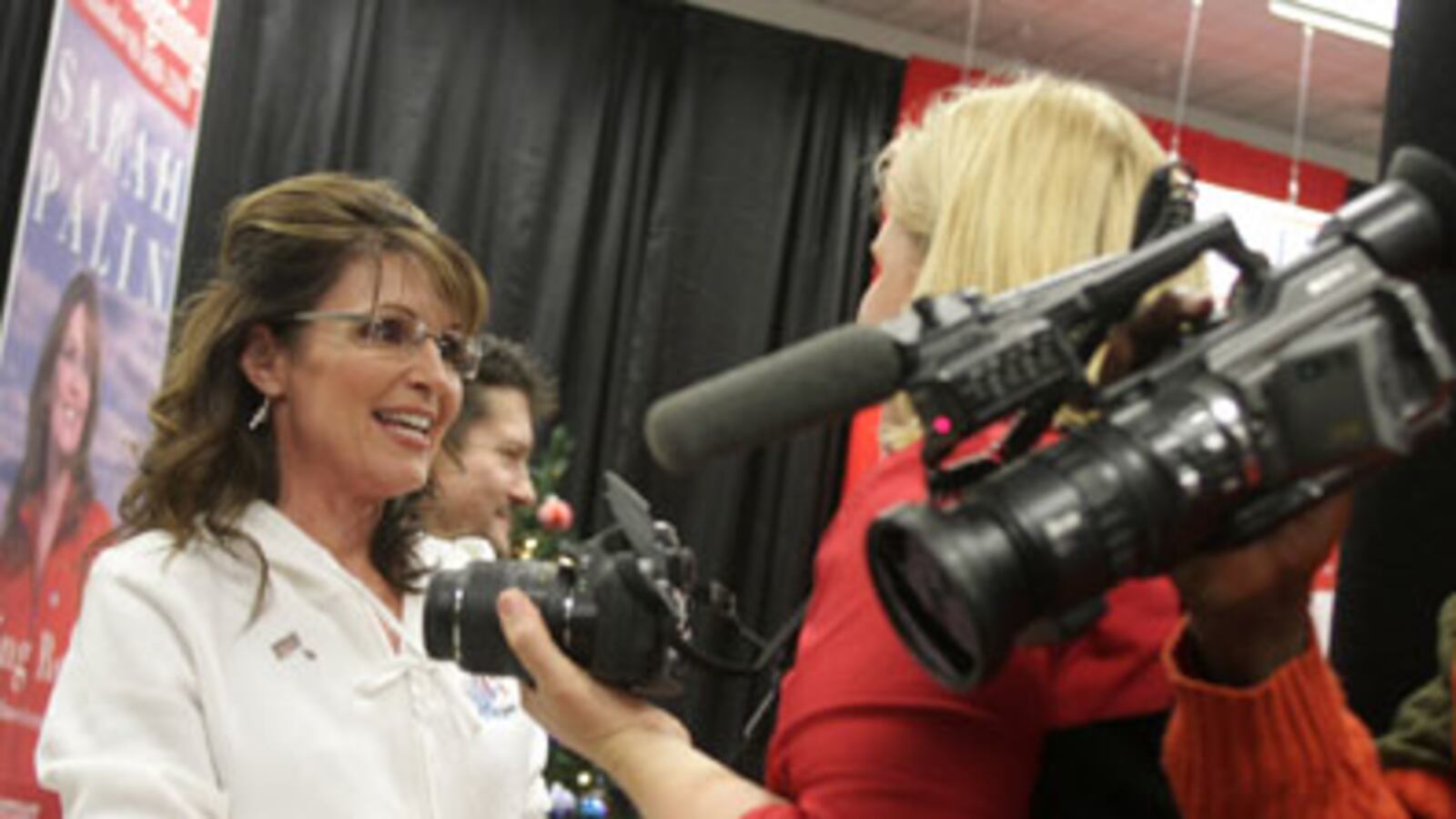 cheats/2010/01/11/palin-to-be-a-contributor-to-fox-news/sarah-palin-fox-news_tjyeh4