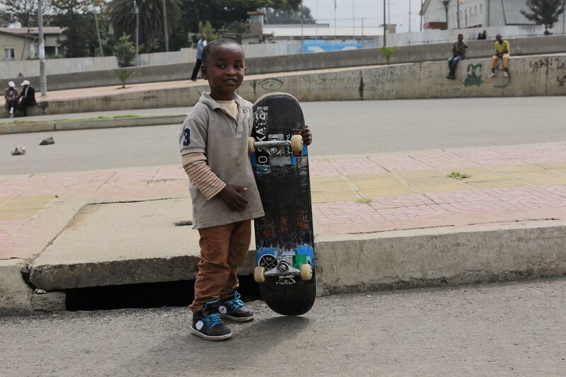 galleries/2015/06/06/the-skate-punks-of-ethiopia-photos/150605-ethiopia-skate2_smwlzm