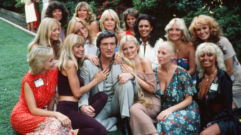 170925_playboy-mansion-parties-05_qzhg6v