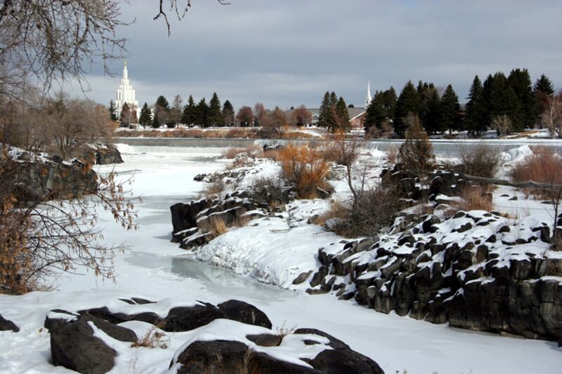 galleries/2010/12/10/america-s-25-coldest-cities/coldest-cities---idaho-falls_pu1hi2