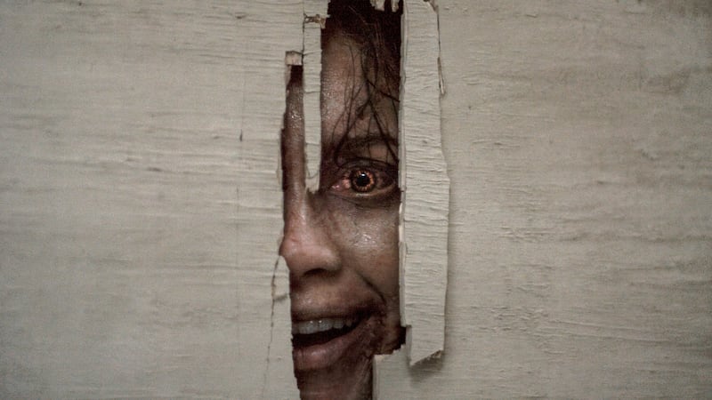Luciane Buchanan.