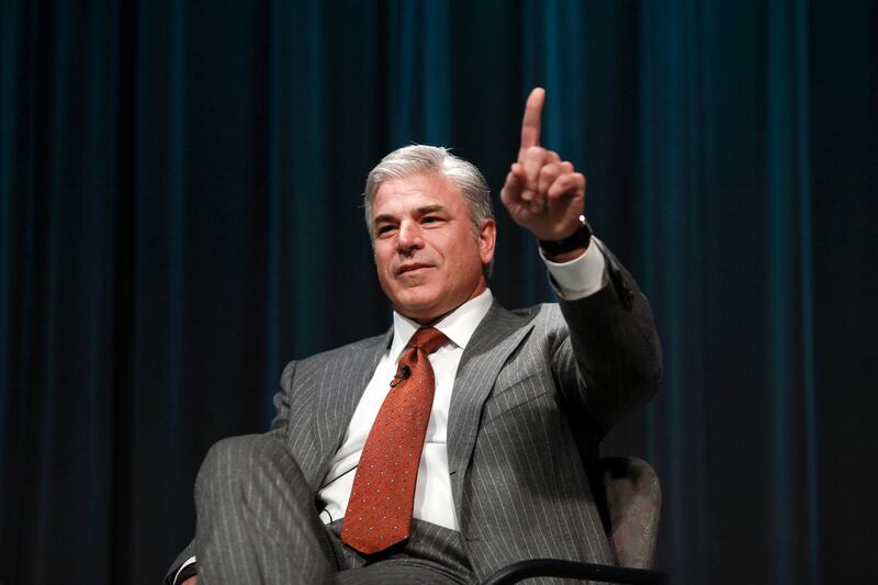 galleries/2011/12/16/america-s-highest-paid-ceos/highest-paid-ceos-michael-fascitelli_rp4bsj