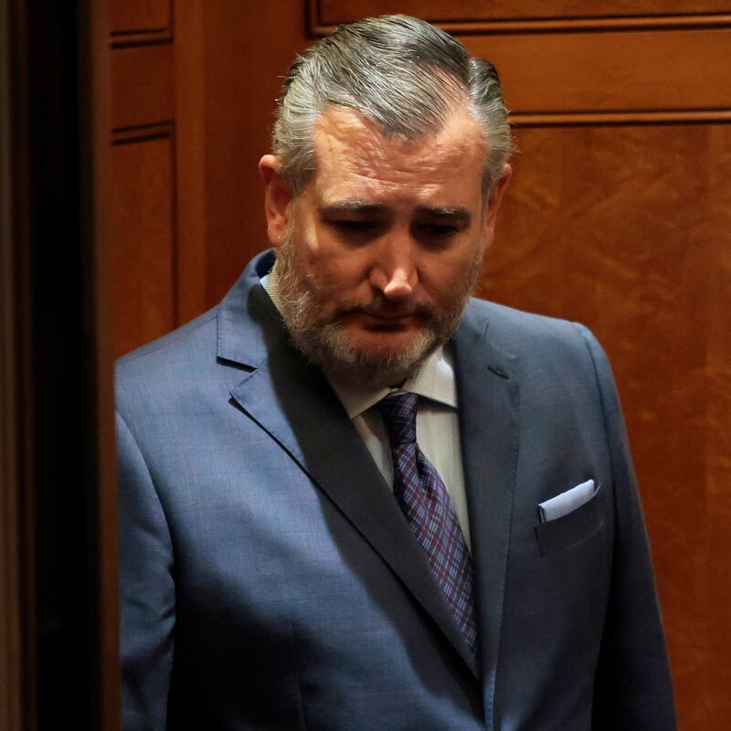 U.S. Sen. Ted Cruz (R-TX) rides in an elevator
