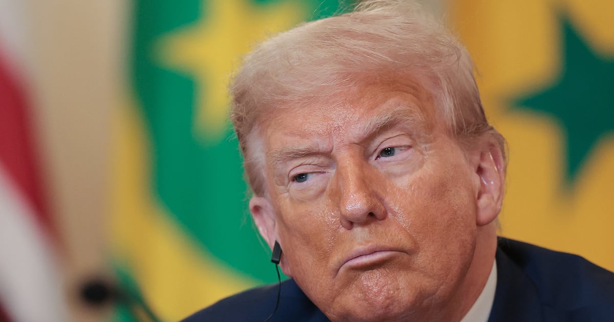 Trump Flags He’s Not Letting 2020 Election Loss Go Trump Flags He’s Not Letting 2020 Election Loss Go