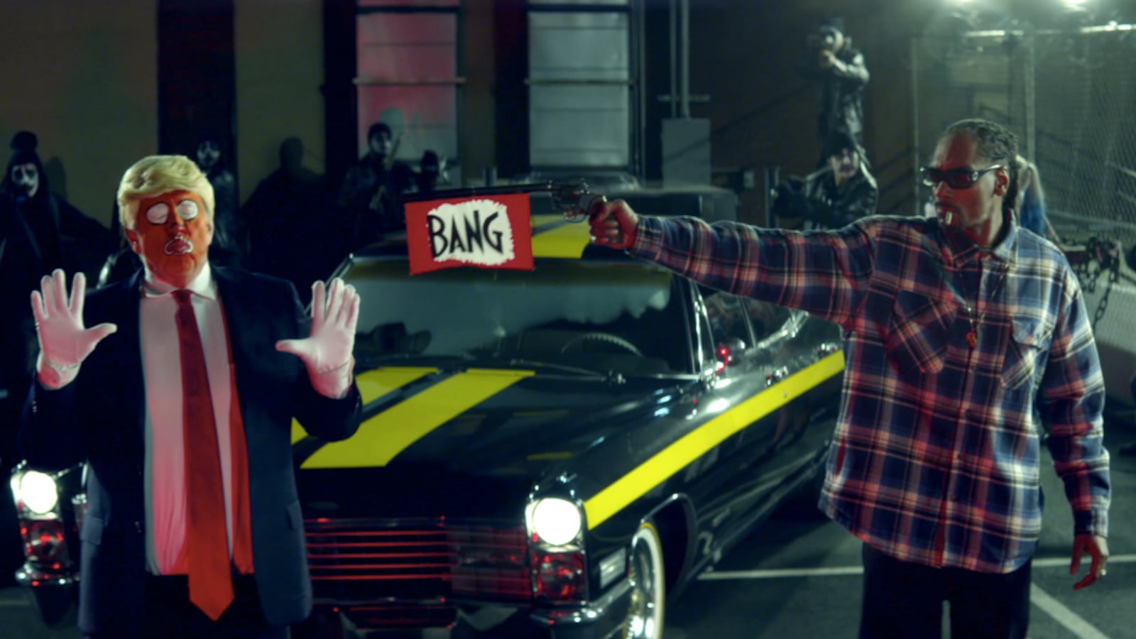 articles/2017/03/13/snoop-dogg-mock-assassinates-clown-president-trump-in-new-music-video/170313-zimmerman-snoop-dogg-trump-tease_wdvlv9
