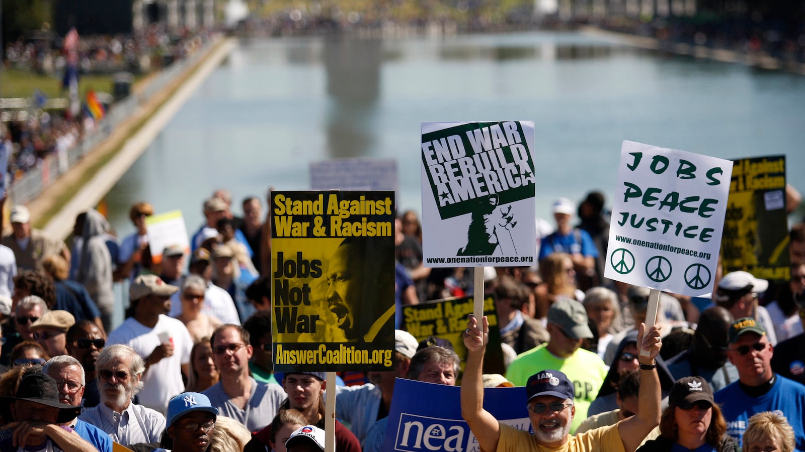 articles/2014/03/04/if-it-isn-t-our-problem-don-t-solve-it-say-americans/20140303-concha-neoislationism_munsnq