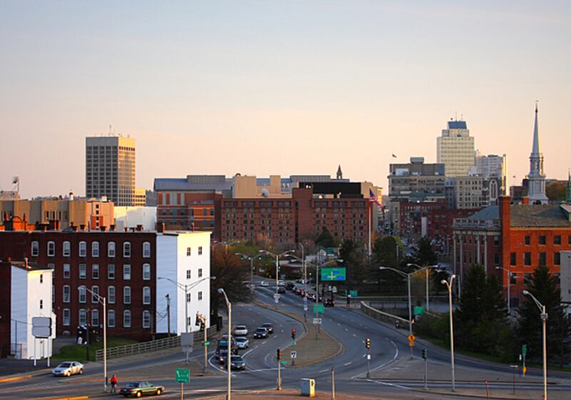 galleries/2012/01/11/the-best-health-care-cities-2012/health-care-cities---worcester_jveufn
