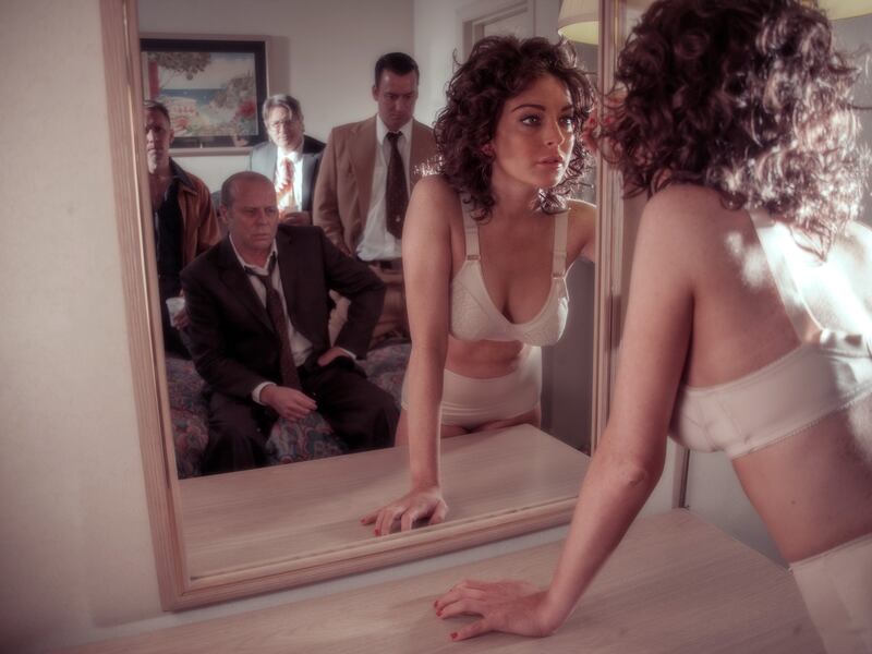 galleries/2015/05/13/a-black-man-hangs-a-white-supremacist-tyler-shields-charged-photography/150512-Tyler-Sheilds-01_pedtv1