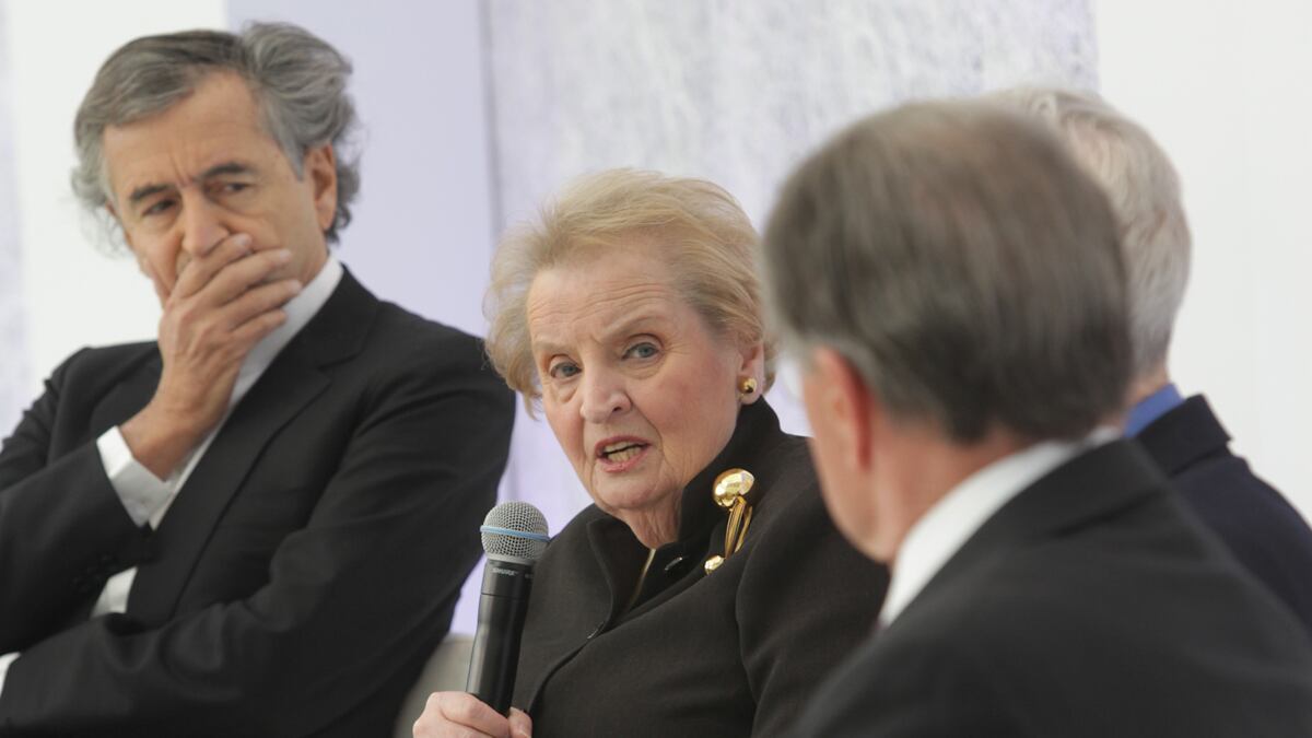 articles/2012/11/15/christopher-stevens-a-heroic-ambassador/siegel-stevens-panel-tease-embed_szkmyt