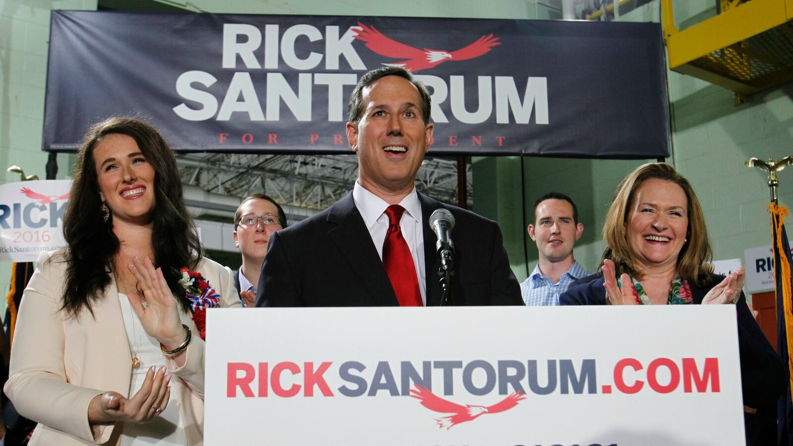 cheats/2015/05/27/rick-santorum-i-m-an-underdog/150527-rick-santorum-cheat_xsa3hv