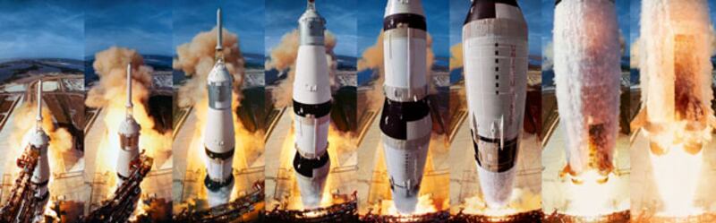 galleries/2009/07/03/the-1-000-coffee-table-book/moonfire-7_mz80n7