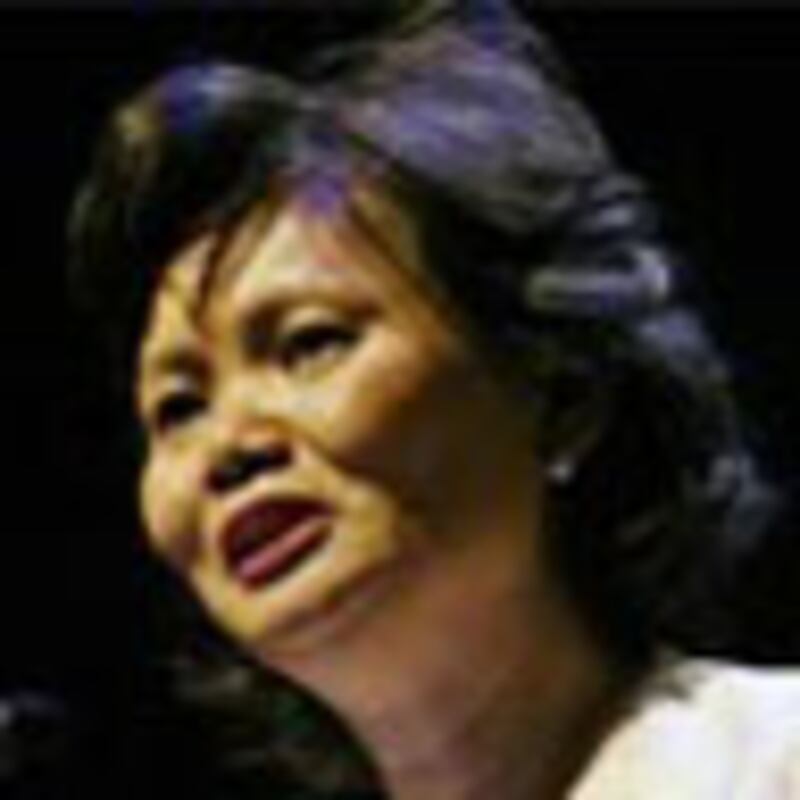articles/2010/03/08/women-in-the-world-speakers/author-photo---mu-sochua_wajv3i