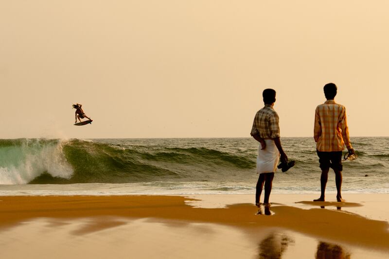 galleries/2014/07/27/chris-burkard-captures-surfing-at-the-ends-of-the-earth-photos/140725-surf-16_l06w0p