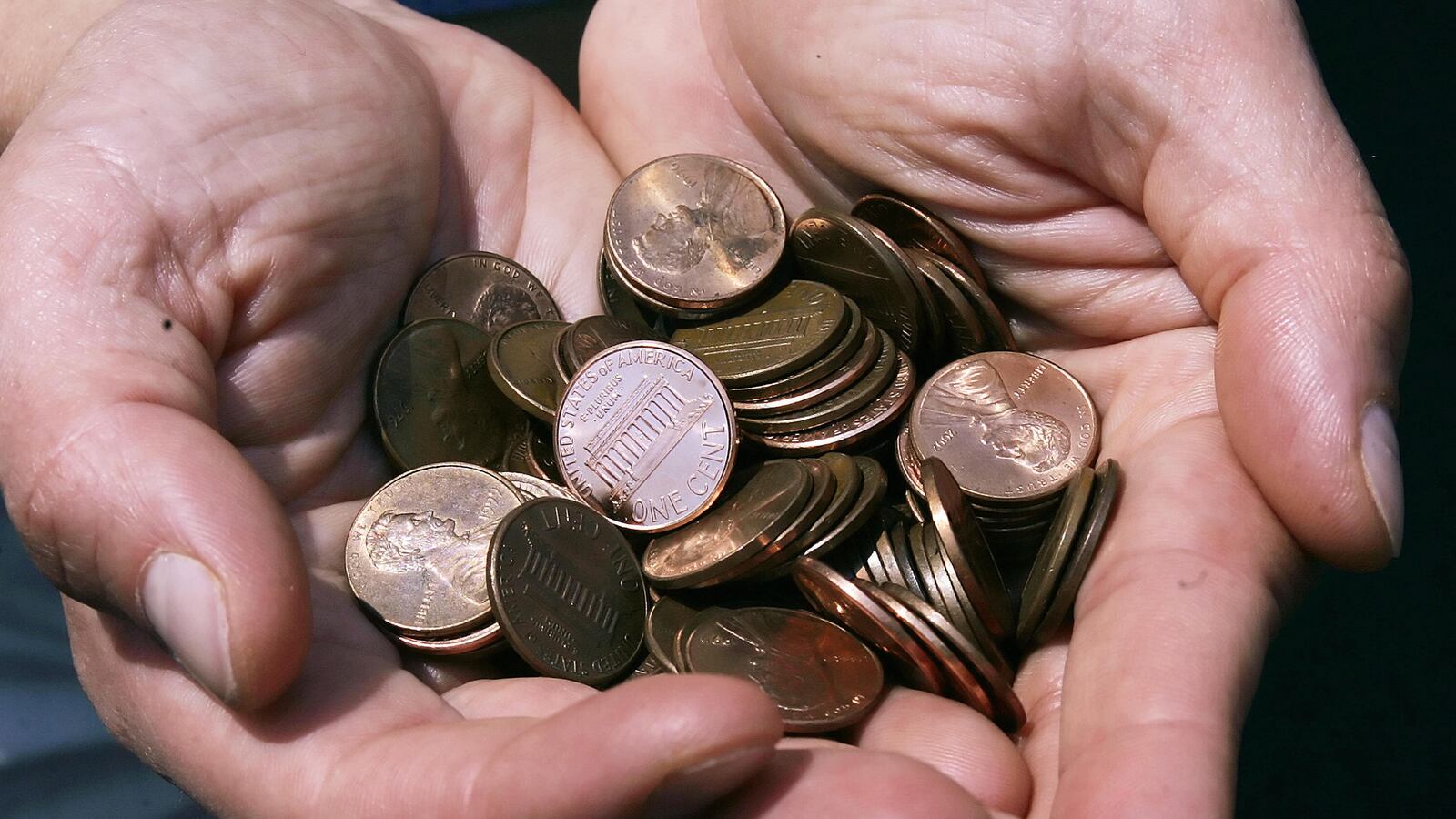 cheats/2014/03/18/one-third-have-less-than-1k-saved/140318-savings-cheat_jku92s