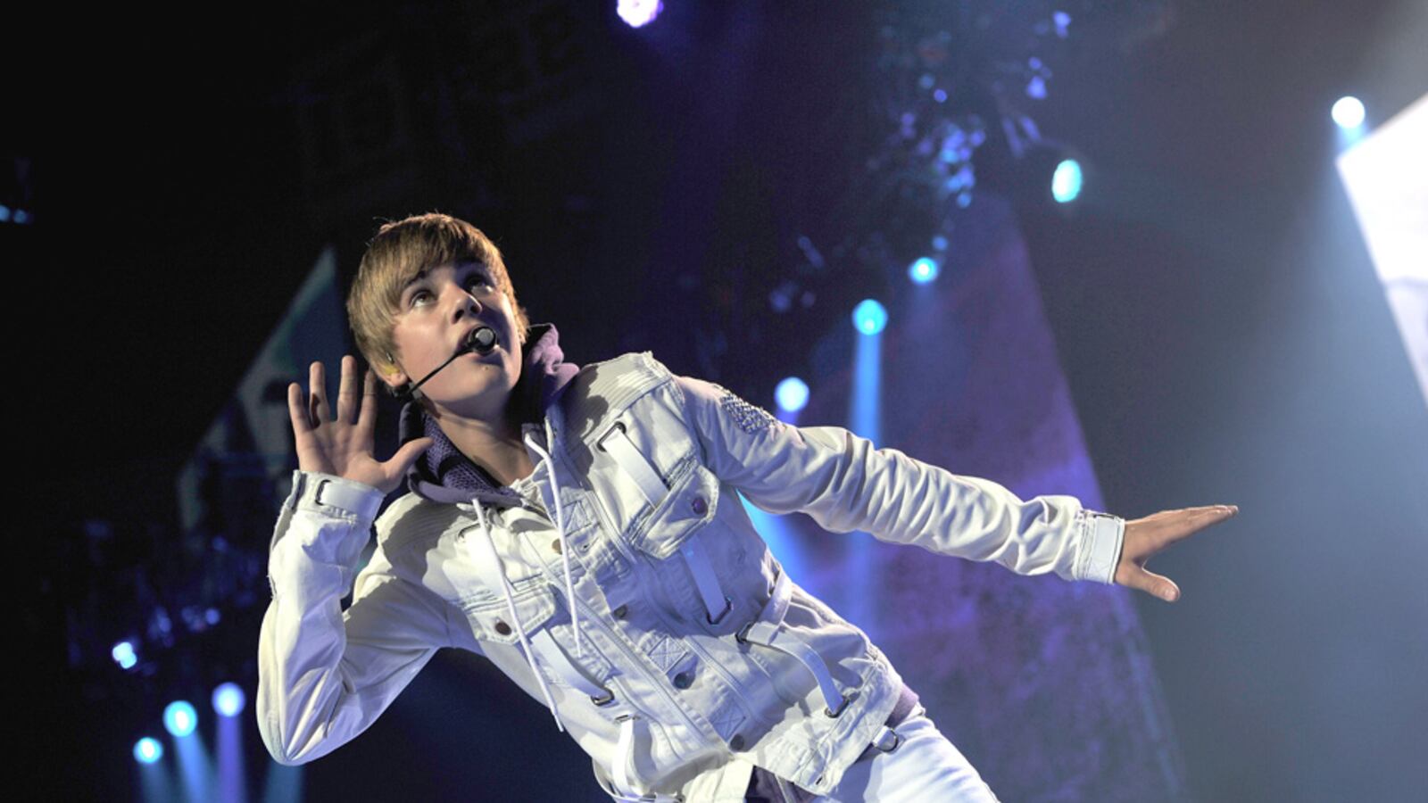 cheats/2011/11/04/mariah-yeater-could-be-investigated-for-over-bieber-baby/summer-in-photos---bieber_adko36