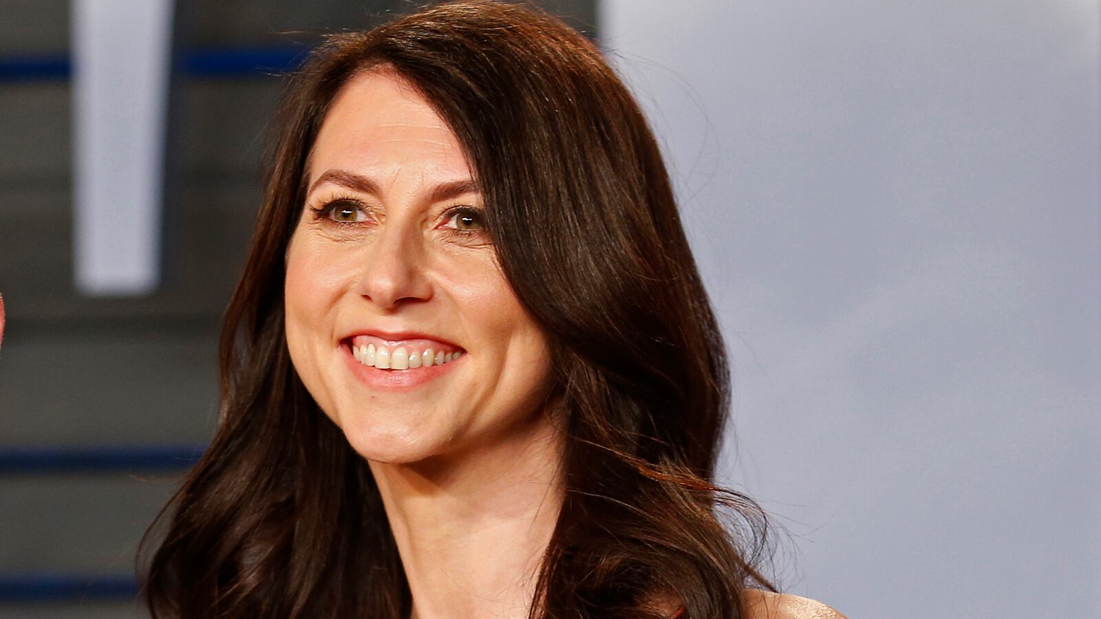 2020-07-29T191127Z_1_LYNXNPEG6S1PR_RTROPTP_4_AWARDS-OSCARS-VANITYFAIR_r4jig6