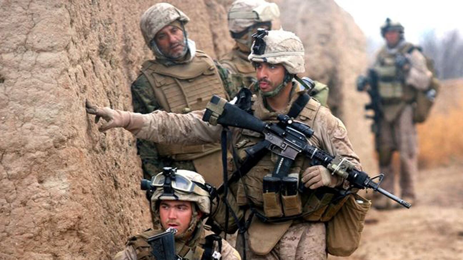 cheats/2013/08/24/did-counterinsurgency-in-afghanistan-fail/130824-coin-cheat_mgqbsp