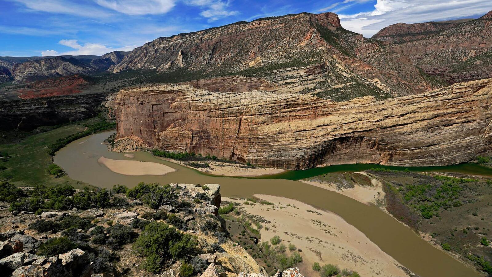 Confluence_of_the_Green_and_Yampa_Rivers__17396238518_q3fyvt