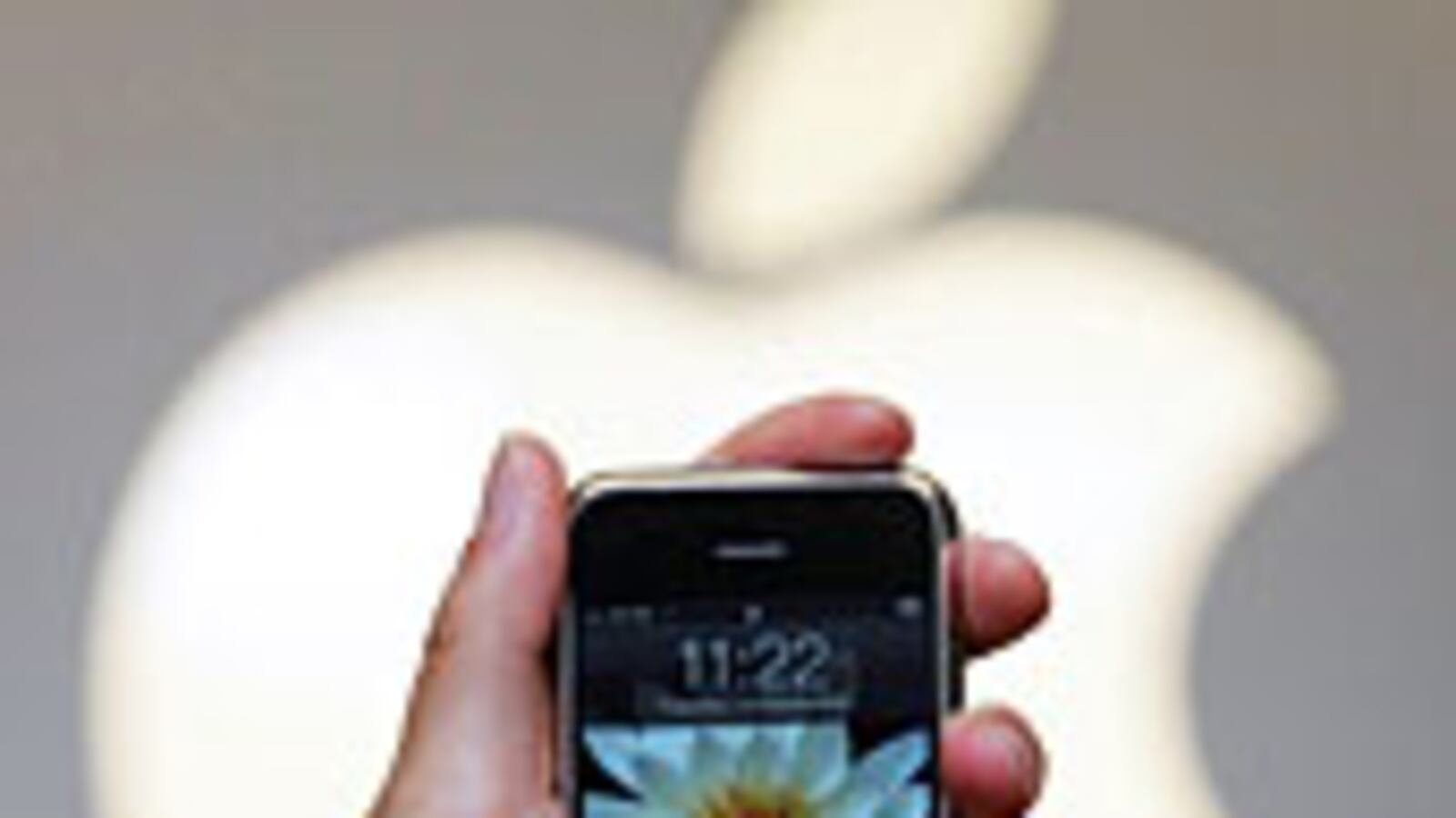 articles/2009/01/06/will-apple-finally-lose-its-cool/maney-apple_9591_vywaib