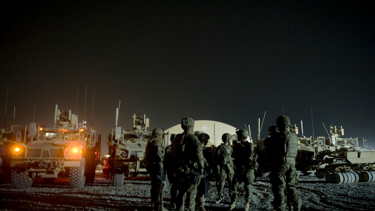 cheats/2012/09/16/insurgents-wore-u-s-army-uniforms/afghanistan-details-emerge-raid-cheat_mw3kfa