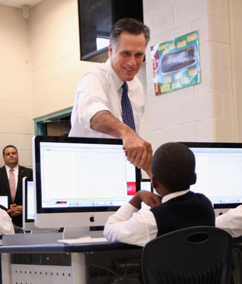 galleries/2012/06/06/mitt-romney-s-hotmail-account-and-more-famous-people-with-outdated-email-providers-photos/retro-email-mitt-romney_jl64i2