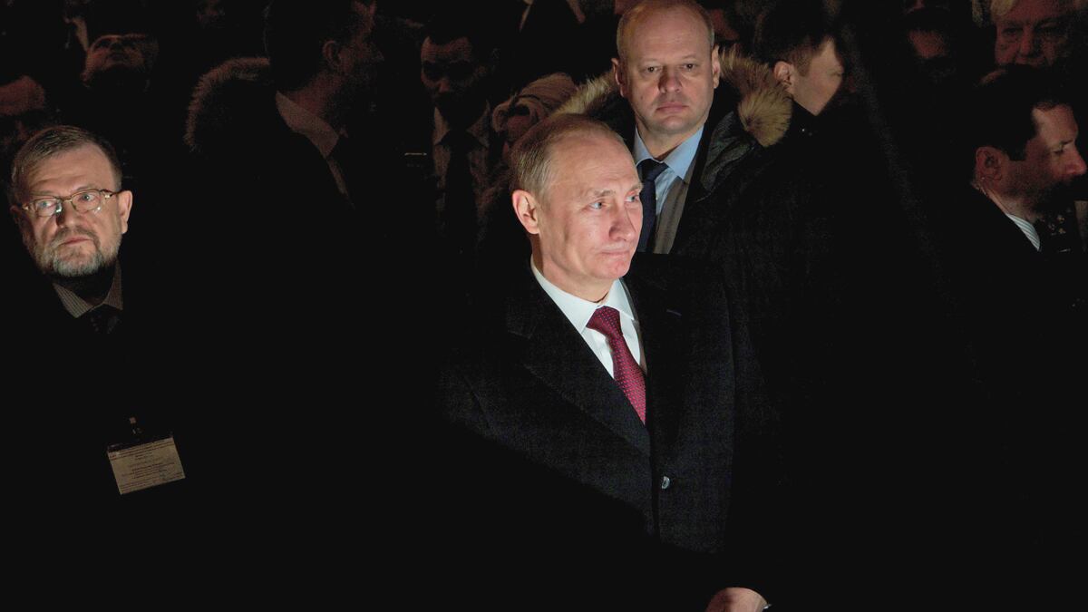 cheats/2012/03/04/putin-wins-russia-s-presidency/putin-wins-cheat_c89iov