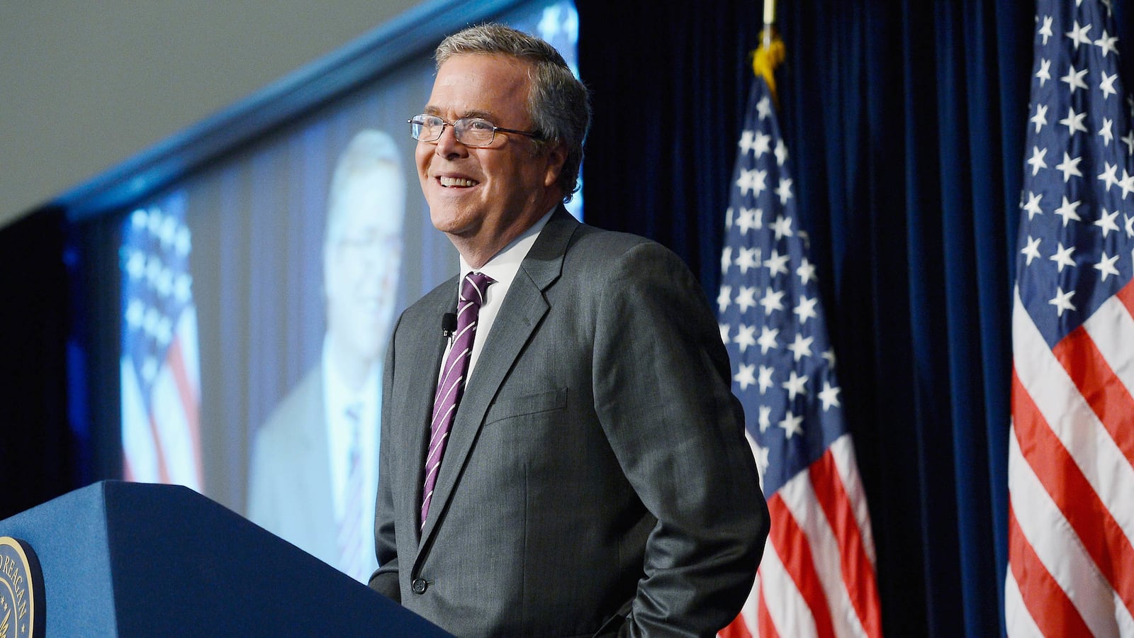 articles/2014/12/16/how-a-jeb-bush-candidacy-would-hurt-chris-christie-and-shake-up-the-2016-gop-field/141216-freedlander-jeb-tease_d2yk3n