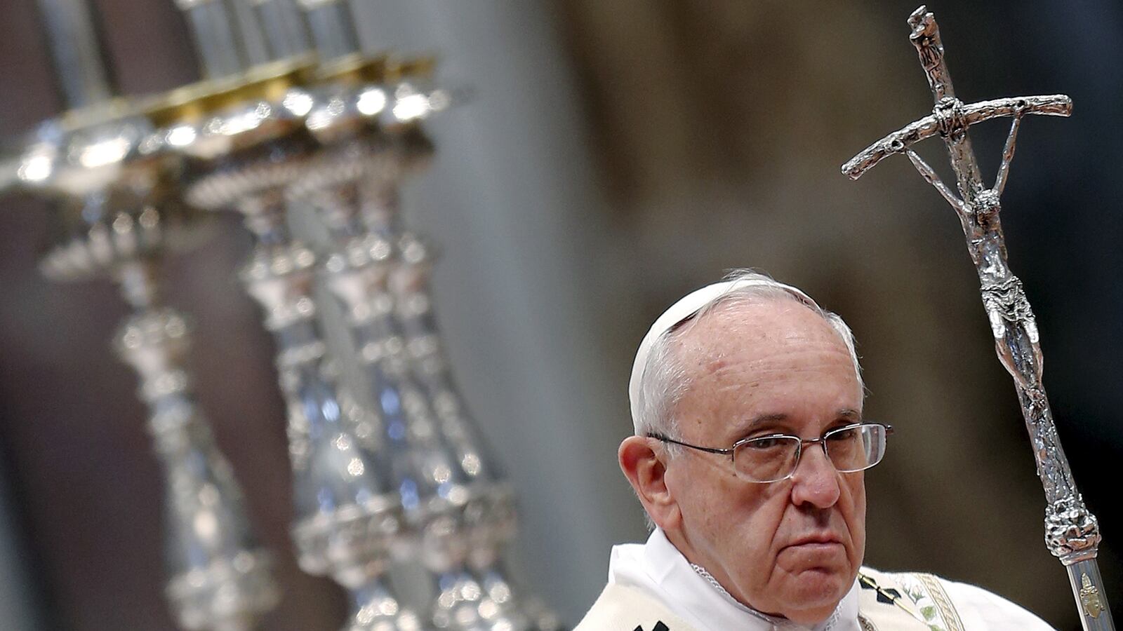 articles/2015/04/02/vatican-declares-war-on-extremists/150402-nadeau-pope-tease_ez7f9c